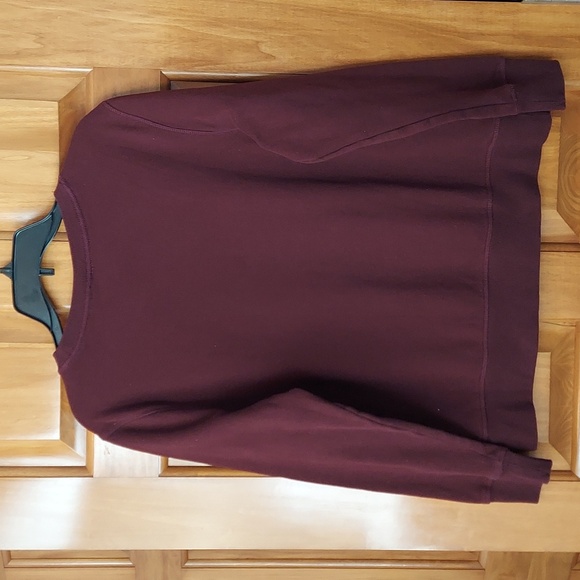 * Amazon Essential Women's Burgundy Crewneck Soft Sweatshirt Size Large Like New - Picture 3 of 7